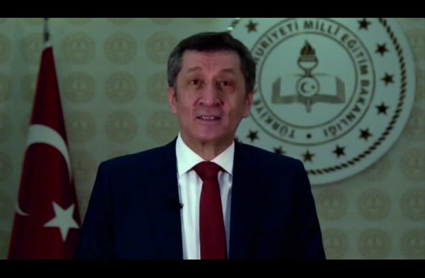 ‪Bakan Selçuk’tan Velilere Video Mesajı