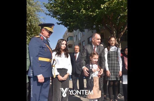 Cumhuriyet Konulu İlkokul Resim Yarışması'nda Konya 1.si olan öğrencimiz Asyanaz Akar