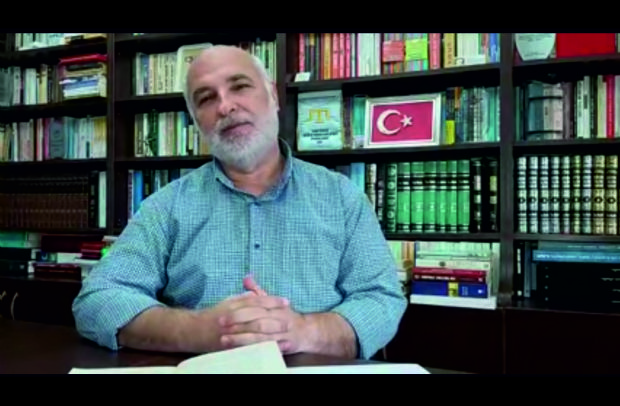 Romanlarını severek okuduğumuz Yazar İsmail Bilgin'den Yöntem Koleji öğrencilerine mesaj var.