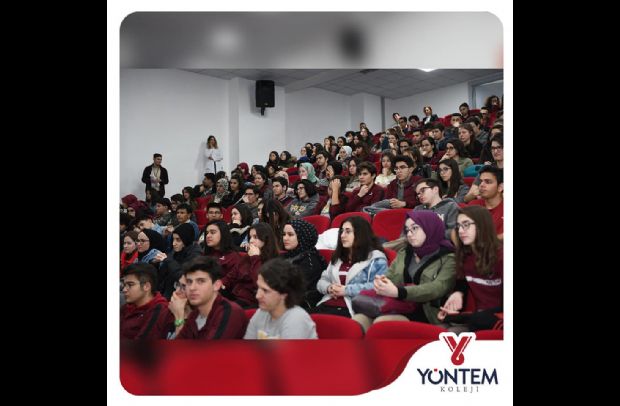 Atılım Üniversitesi Öğretim Üyeleri Prof. Dr. Necla Tülek, Prof. Dr. Aynur Yongalık, Prof. Dr. Sarper Süzek, Prof. Dr. Mehmet İstemi Yöntem Koleji öğrencileriyle buluştu.