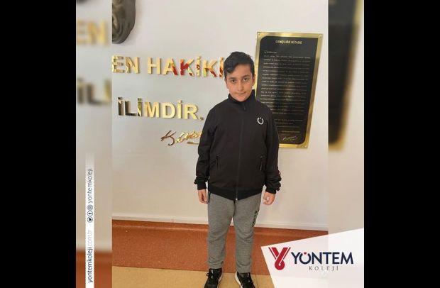 Konya Küçükler Yıldızlar Şampiyonası Satranç İl Birinciliği Müsabakaları'nda 10 Yaş Genel Kategori'de öğrencimiz Mustafa Beşir Keleş Konya 1.si olmuştur.