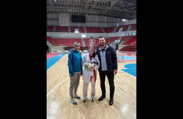 Öğrencimiz Seyhan Çelik, Liseler Arası Tekwando Müsabakaları 'nda Konya 3.sü olmuştur